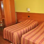 Friendship Palace Apartmán *