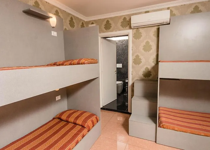 Gasthuis Friendship Palace Rome